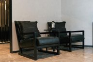 低調(diào)沉穩(wěn)的簡奢家具風(fēng)格， 為你打造一個高逼格暗色系簡奢風(fēng)格空間