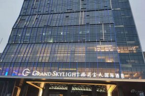 【天一美家力作】信豐格蘭云天國(guó)際酒店現(xiàn)代輕奢客房、套房、公區(qū)家具工程項(xiàng)